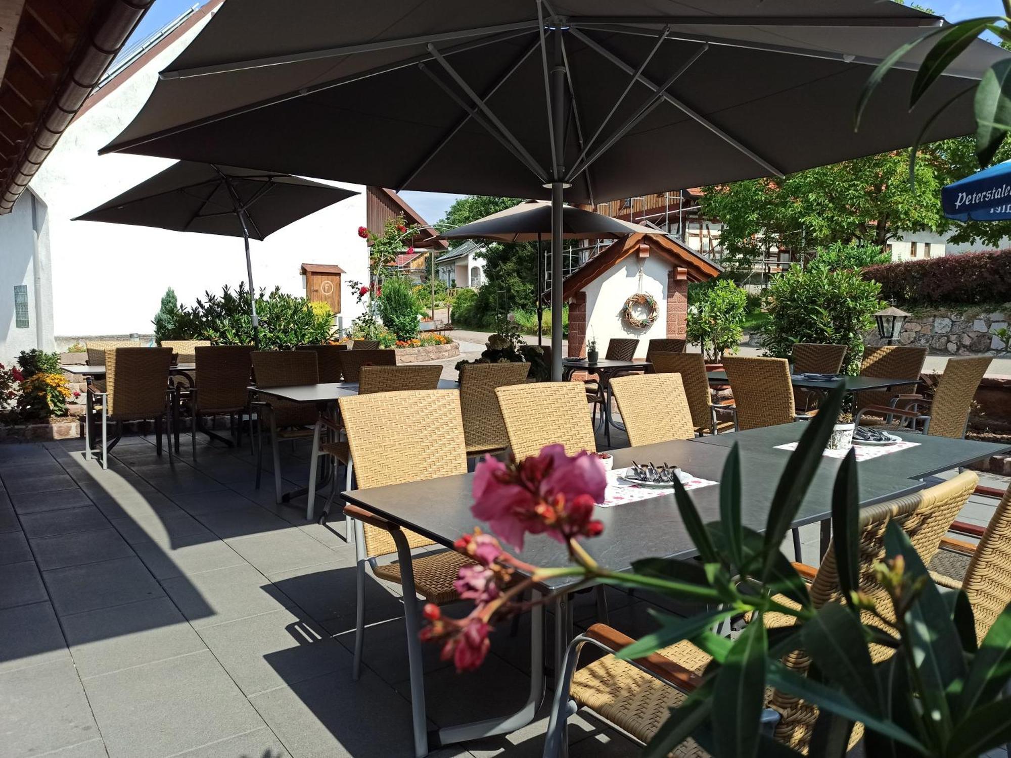 Hotel-Gasthof Rose 오버키르히 외부 사진